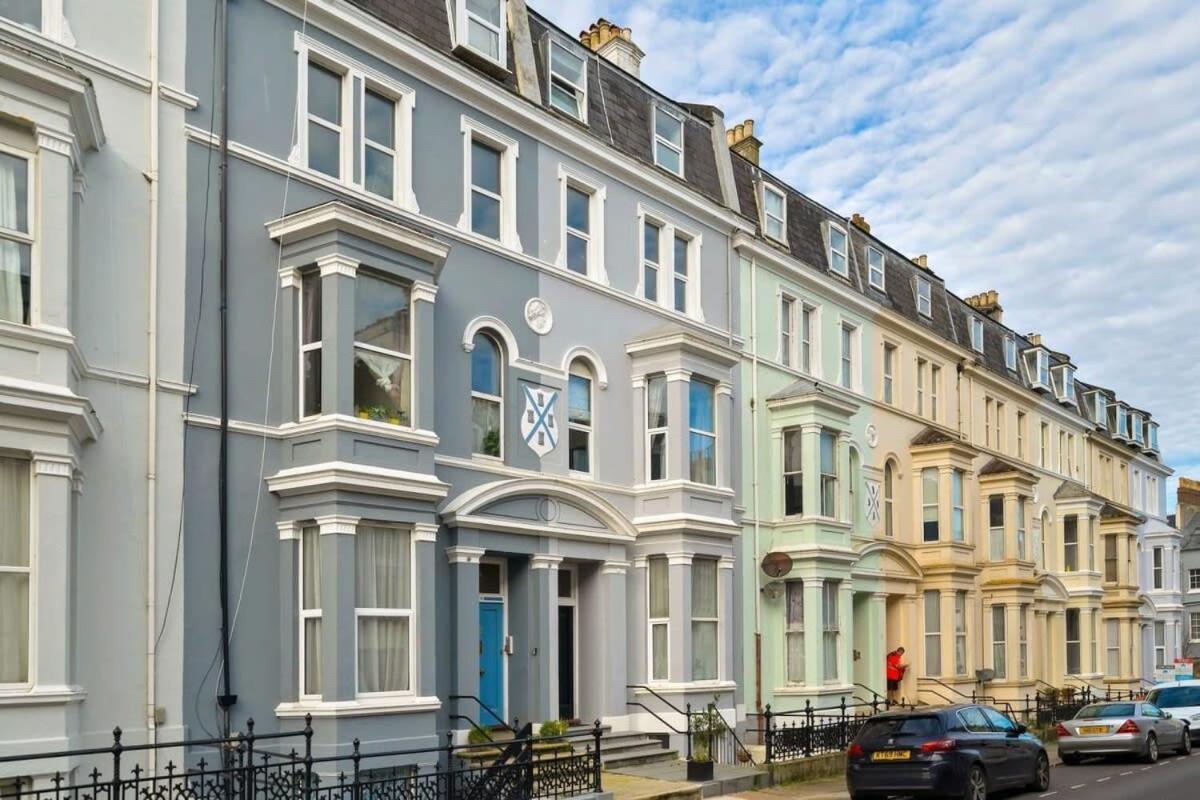 Modern Flat On The Hoe W Private Parking Plymouth Exterior photo