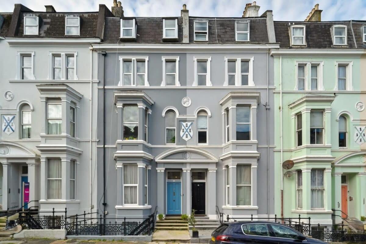 Modern Flat On The Hoe W Private Parking Plymouth Exterior photo